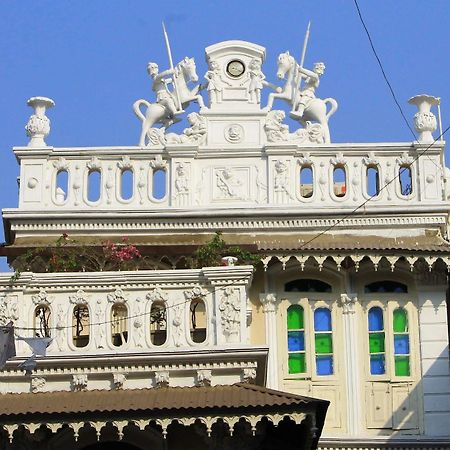 French Haveli Hotel Ahmedabad Exterior photo